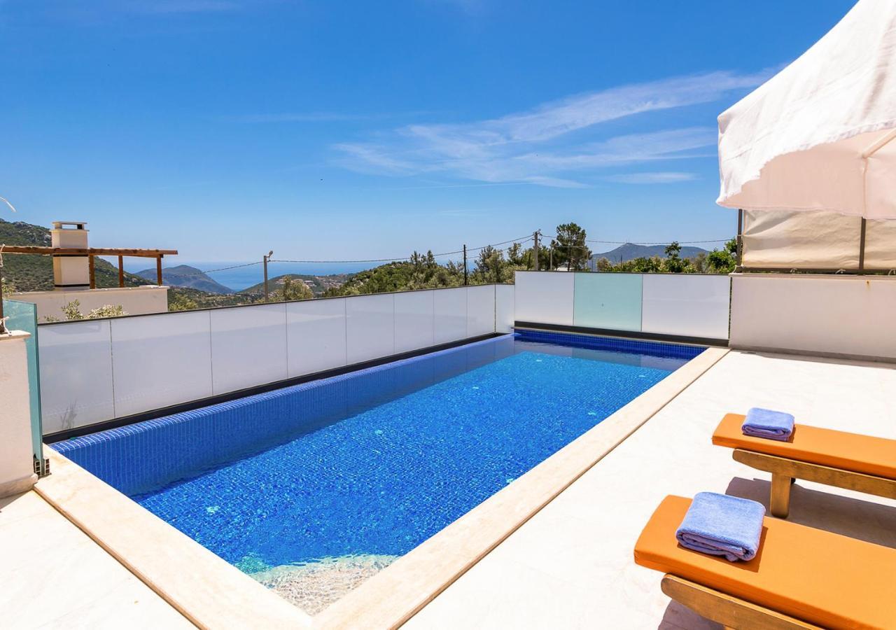 Villa 2 Sleeps 4 Isolated Honeymoon-Villa Sardunya Kaş Eksteriør billede