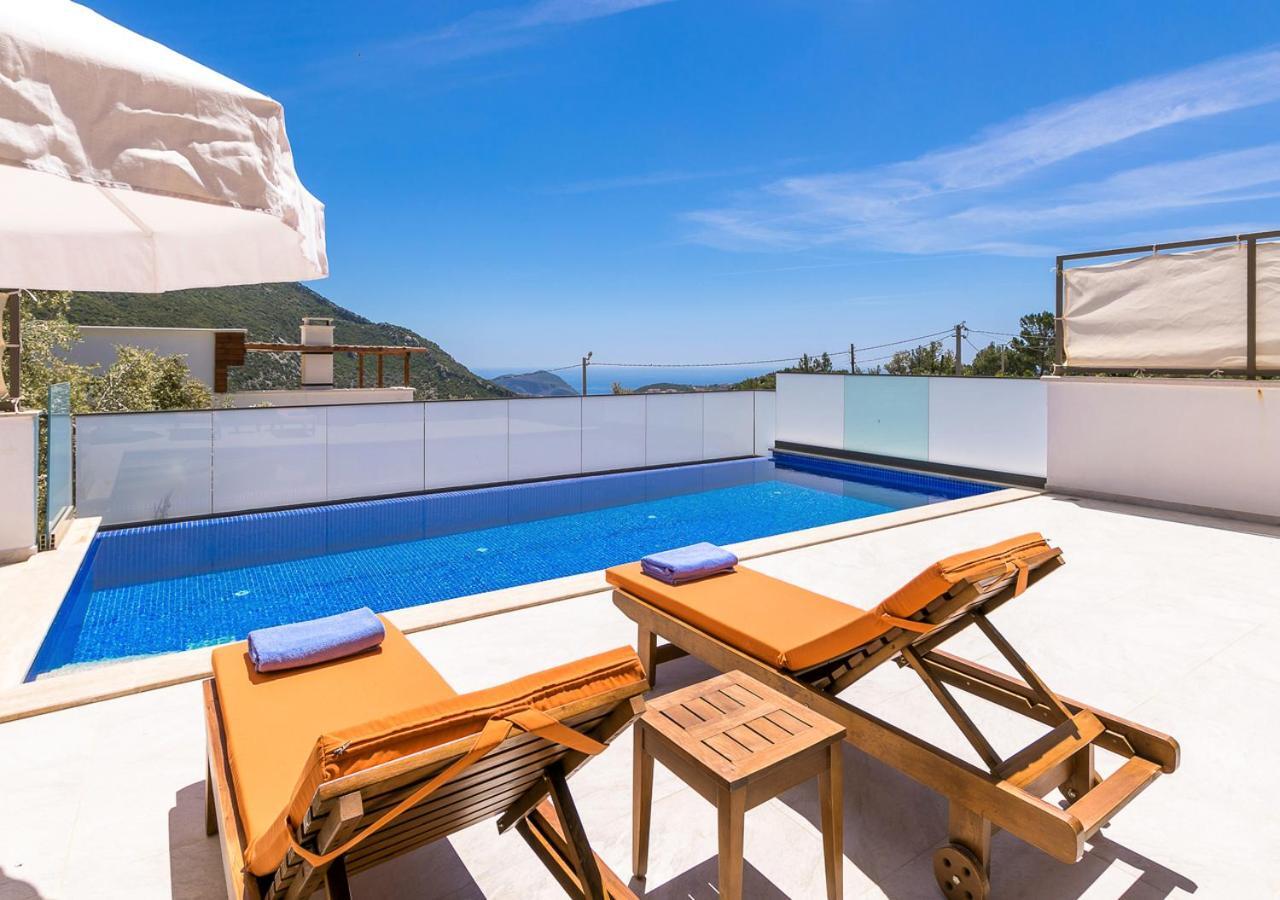 Villa 2 Sleeps 4 Isolated Honeymoon-Villa Sardunya Kaş Eksteriør billede