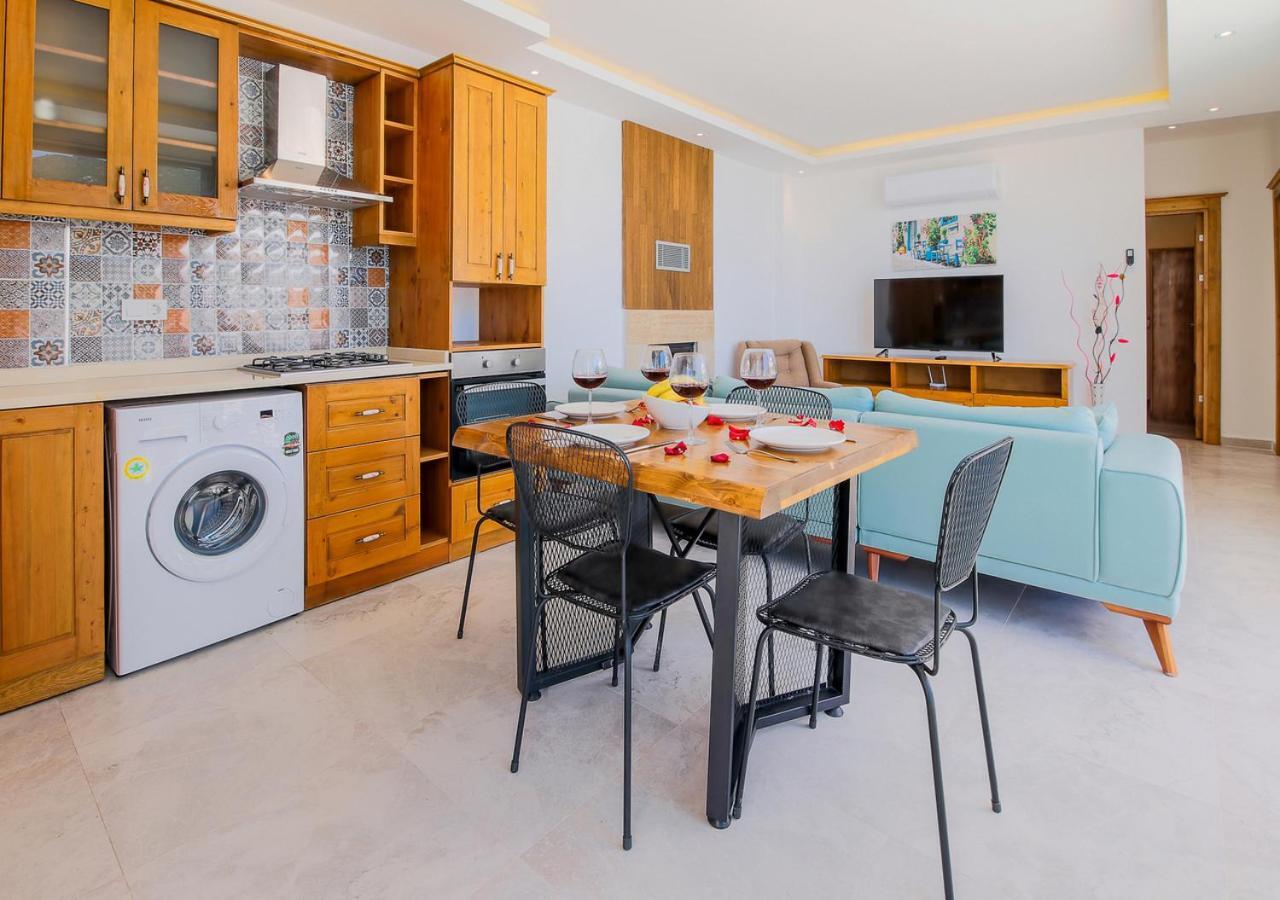 Villa 2 Sleeps 4 Isolated Honeymoon-Villa Sardunya Kaş Eksteriør billede